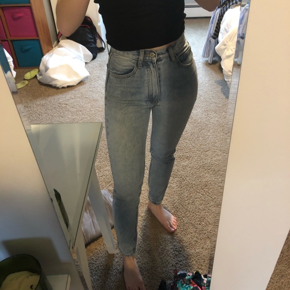 Brandy Melville John Galt Molly Jeans 